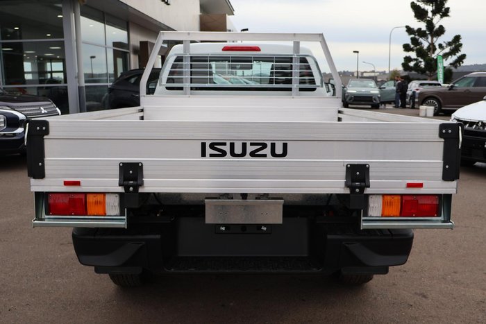 2025 Isuzu D-MAX SX High Ride