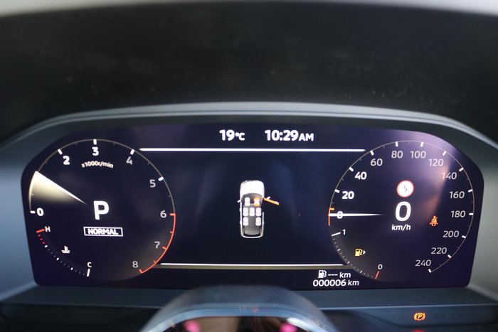 2025 Mitsubishi Outlander ES