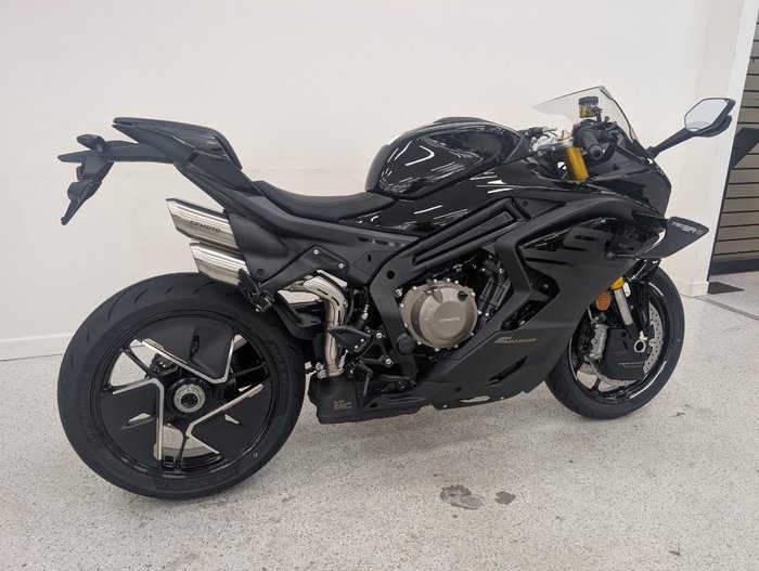2026 CFMOTO 750SR-S Sports Black