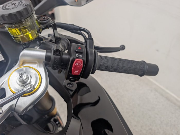 2026 CFMOTO 750SR-S Sports Black