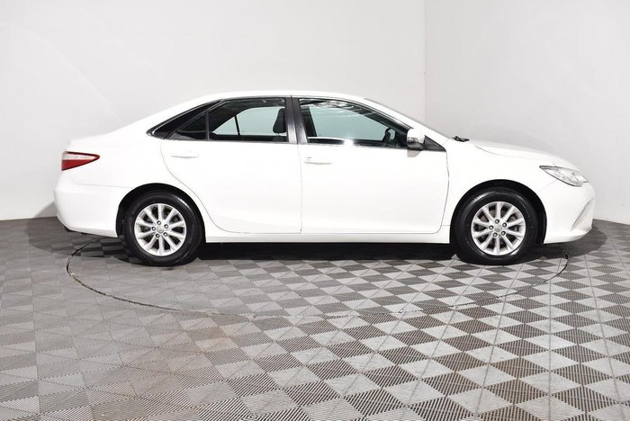 2016 Toyota Camry Altise