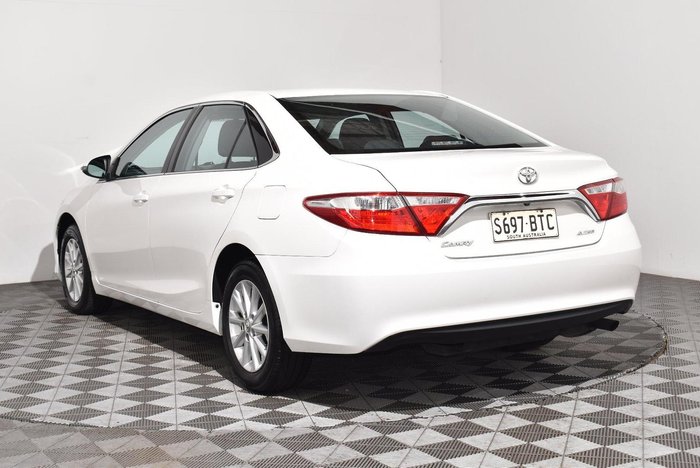 2016 Toyota Camry Altise