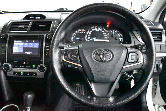 2016 Toyota Camry Altise