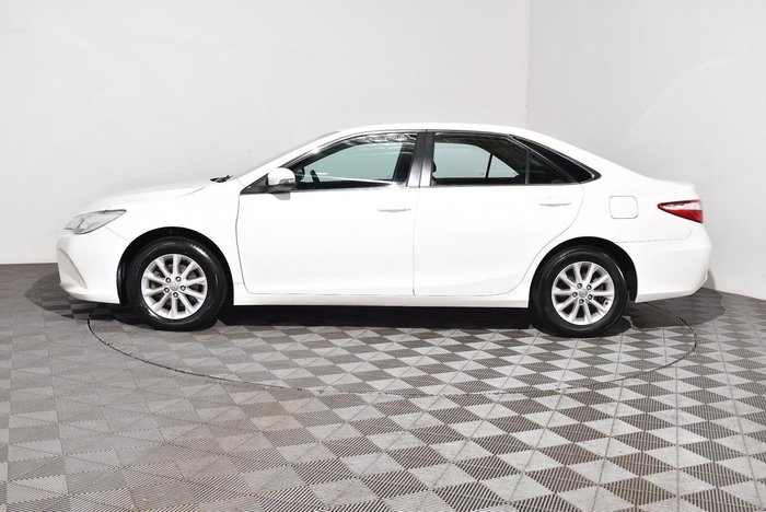 2016 Toyota Camry Altise