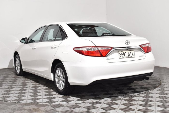 2016 Toyota Camry Altise