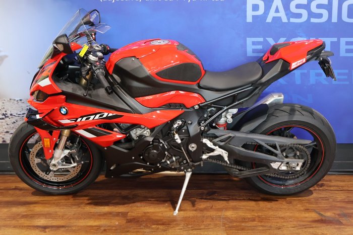 2024 BMW Motorrad S 1000 RR SPORT Red