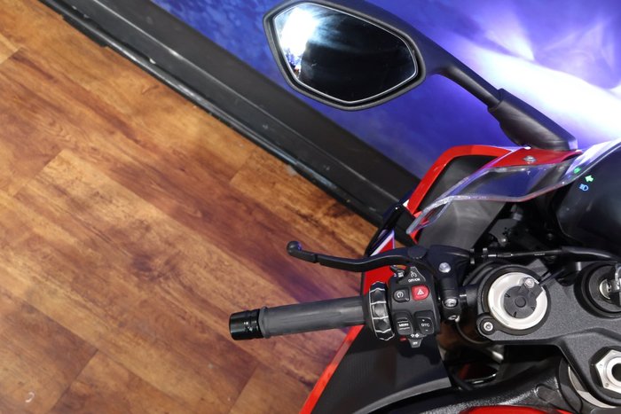 2024 BMW Motorrad S 1000 RR SPORT Red