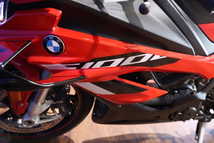 2024 BMW Motorrad S 1000 RR SPORT Red