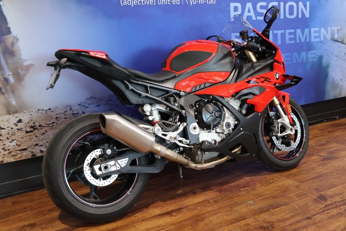 2024 BMW Motorrad S 1000 RR SPORT Red