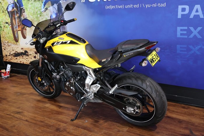 2015 Yamaha MT-07 LA Yellow
