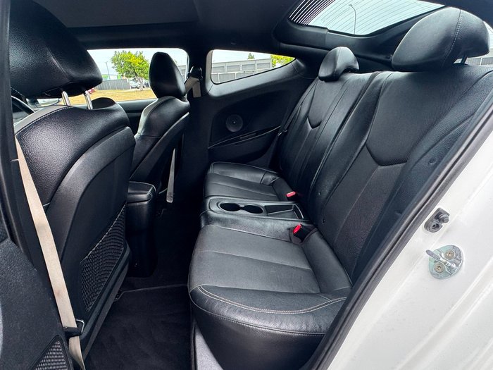 2016 Hyundai Veloster SR Turbo