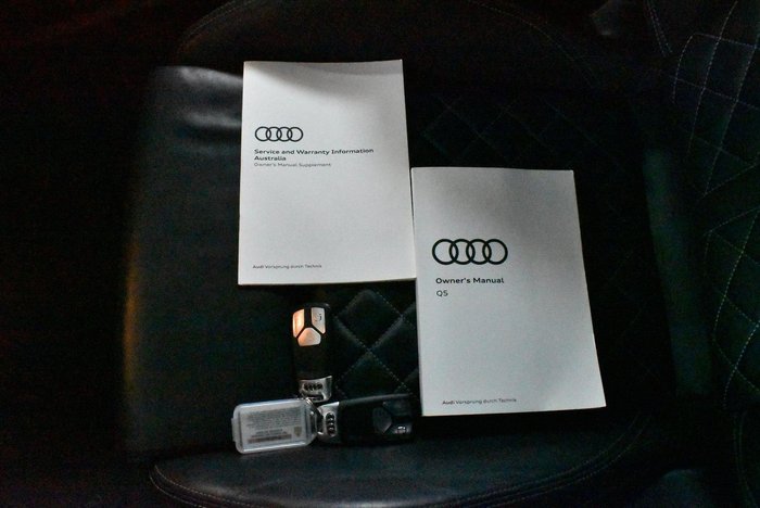 2022 Audi Q5 45 TFSI S line