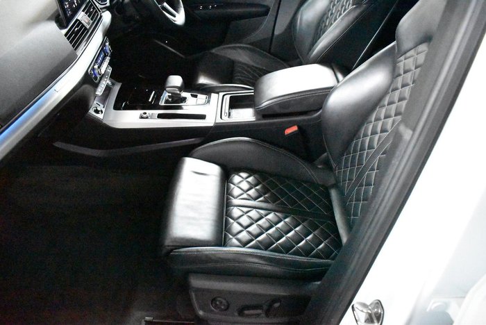 2022 Audi Q5 45 TFSI S line