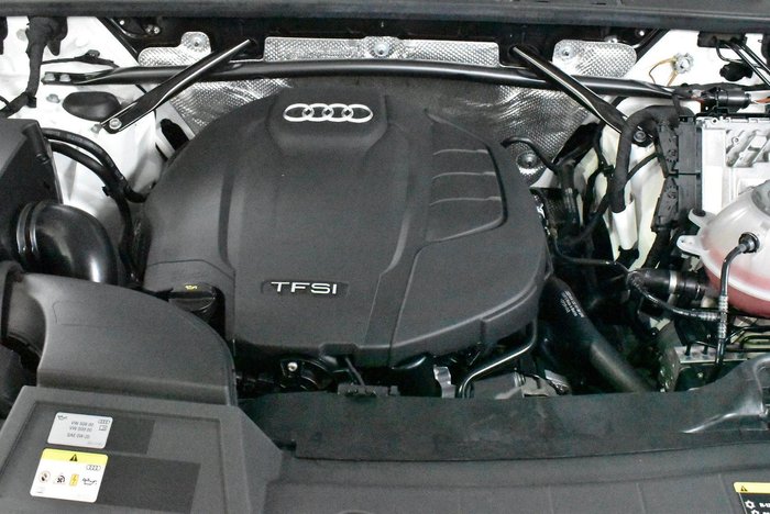 2022 Audi Q5 45 TFSI S line