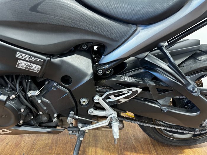 2015 Suzuki GSX-S1000 GREY