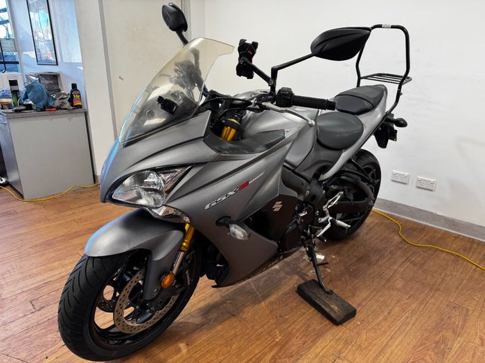 2015 Suzuki GSX-S1000 GREY