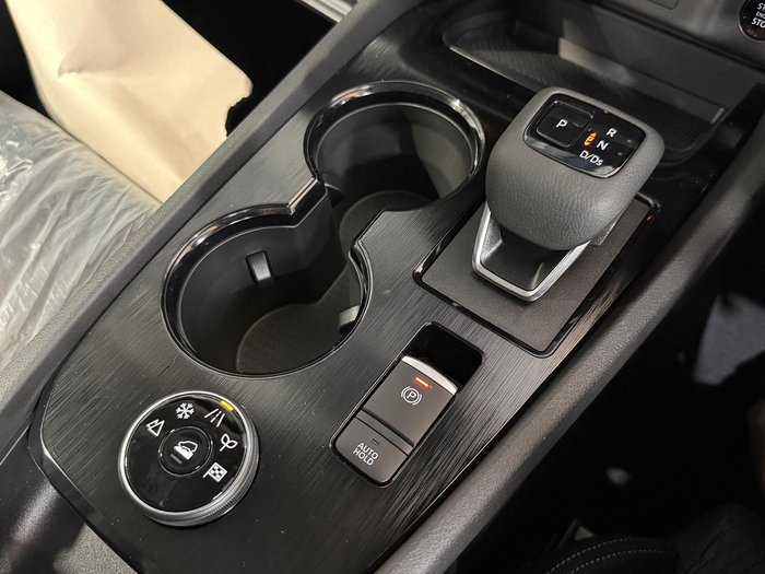 2026 Nissan X-TRAIL ST