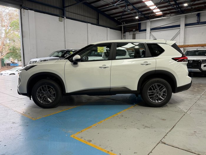 2026 Nissan X-TRAIL ST