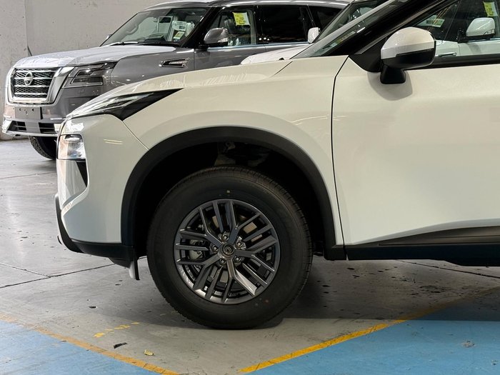 2026 Nissan X-TRAIL ST