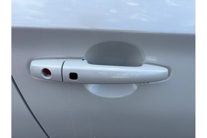 2026 Suzuki Swift Hybrid GLX