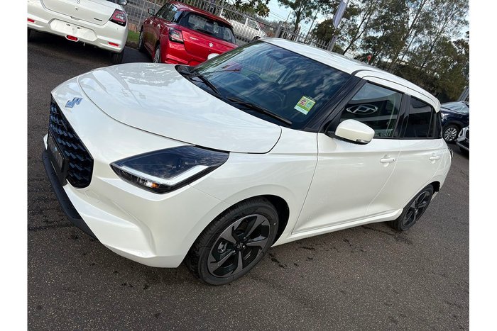 2026 Suzuki Swift Hybrid GLX