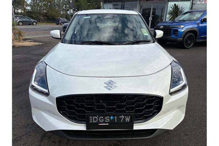 2026 Suzuki Swift Hybrid GLX