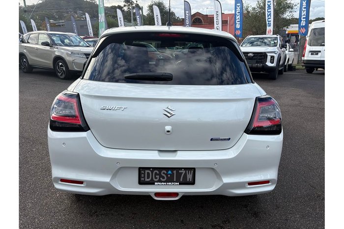 2026 Suzuki Swift Hybrid GLX