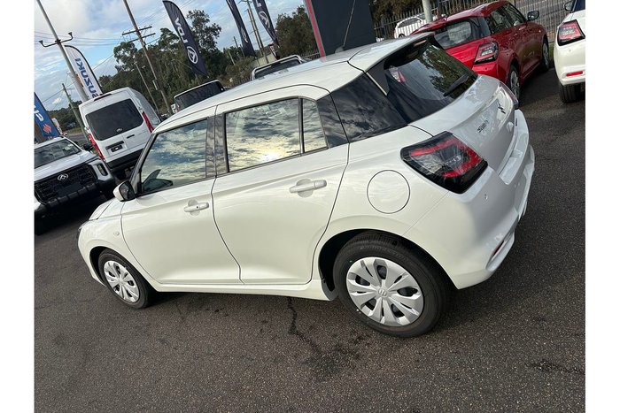 2025 Suzuki Swift Hybrid