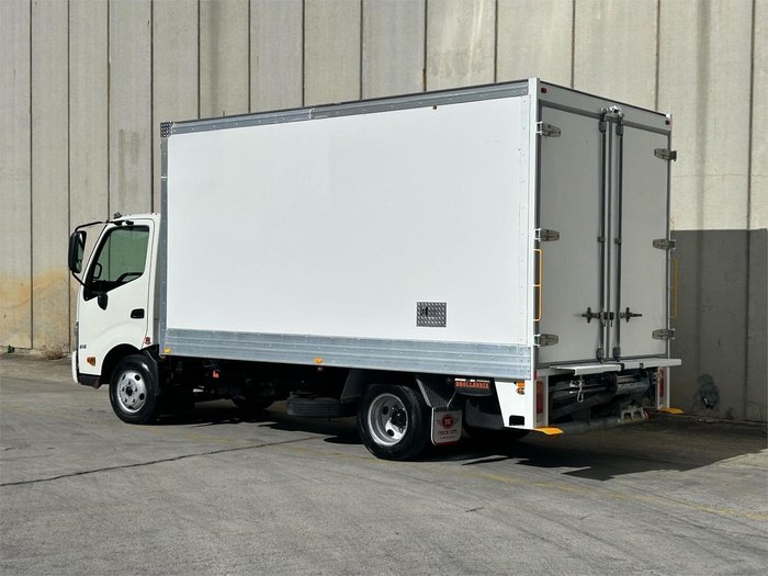 2022 Hino 300 Series 616