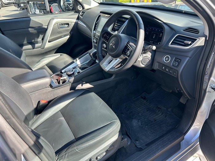 2024 Mitsubishi Pajero Sport Exceed