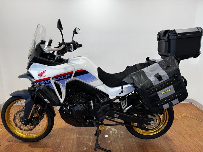 2023 Honda XL750 TRANSALP WHITE