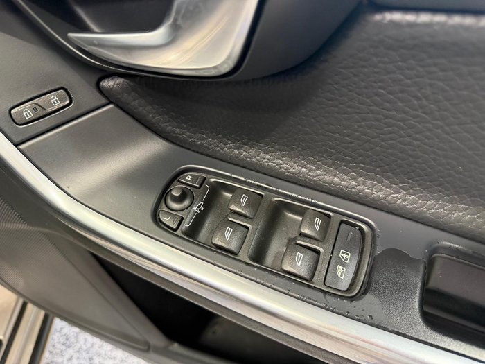 2012 Volvo S60 T4