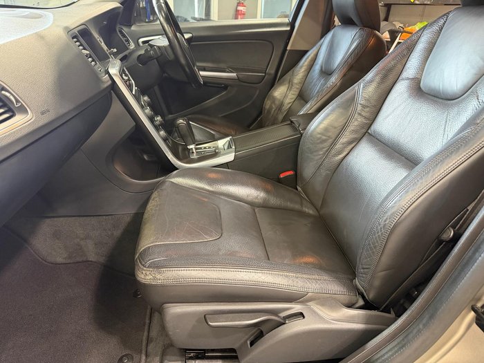2012 Volvo S60 T4