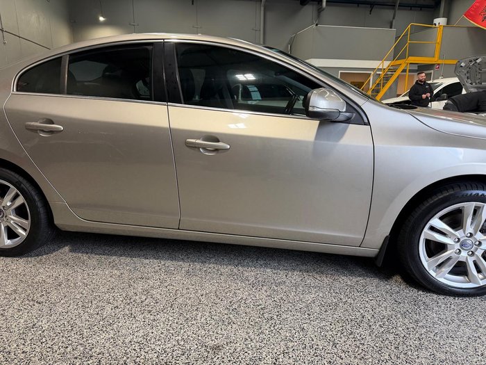 2012 Volvo S60 T4