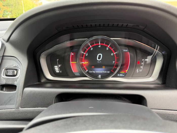 2016 Volvo XC60 T5 Luxury MY16 Crystal White