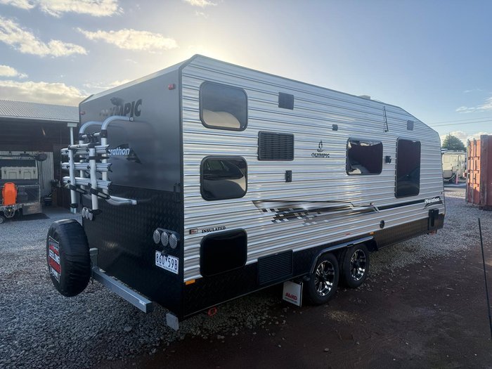 2023 Olympic Marathon Triple Bunk 18Ft (5.5M)