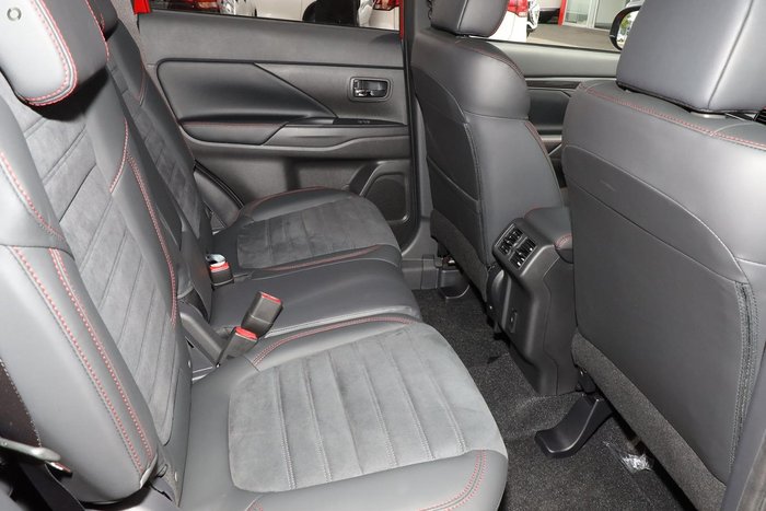 2019 Mitsubishi Outlander Black Edition