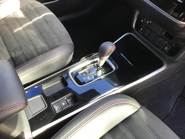 2019 Mitsubishi Outlander Black Edition