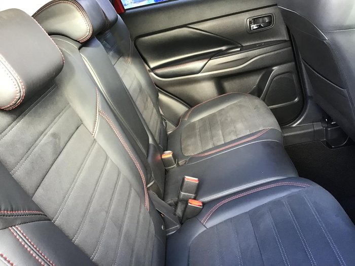 2019 Mitsubishi Outlander Black Edition
