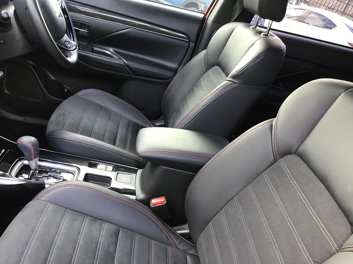 2019 Mitsubishi Outlander Black Edition