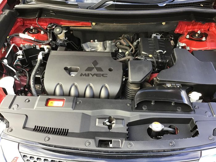 2019 Mitsubishi Outlander Black Edition