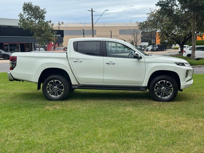 2023 Mitsubishi Triton GLS