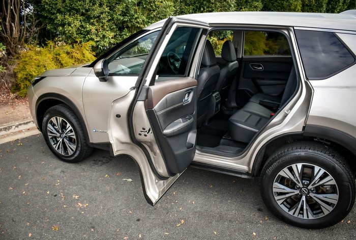2023 Nissan X-TRAIL ST-L e-POWER