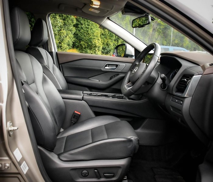 2023 Nissan X-TRAIL ST-L e-POWER