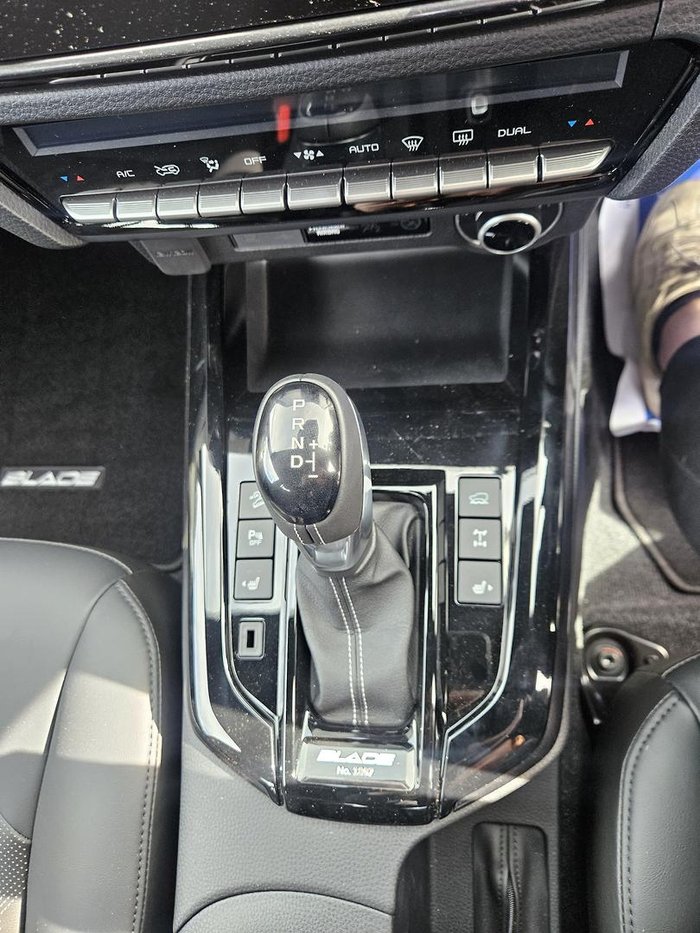 2026 Isuzu D-MAX BLADE