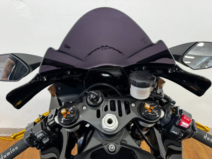 2023 Yamaha YZF-R1 Black