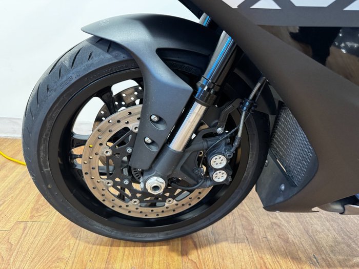 2023 Yamaha YZF-R1 Black