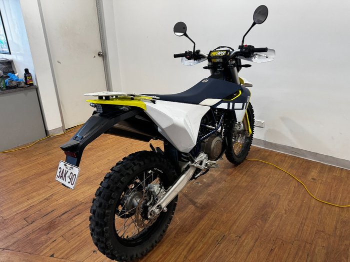 2023 Husqvarna 701 ENDURO WHITE