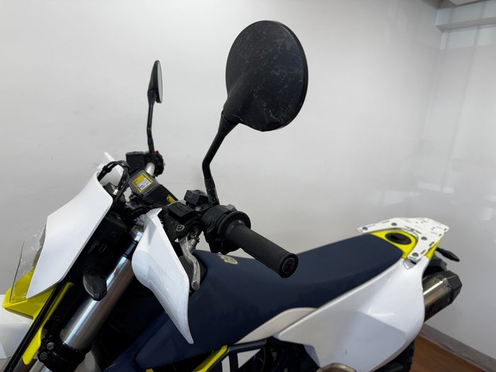 2023 Husqvarna 701 ENDURO WHITE