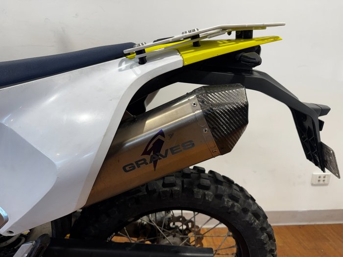 2023 Husqvarna 701 ENDURO WHITE